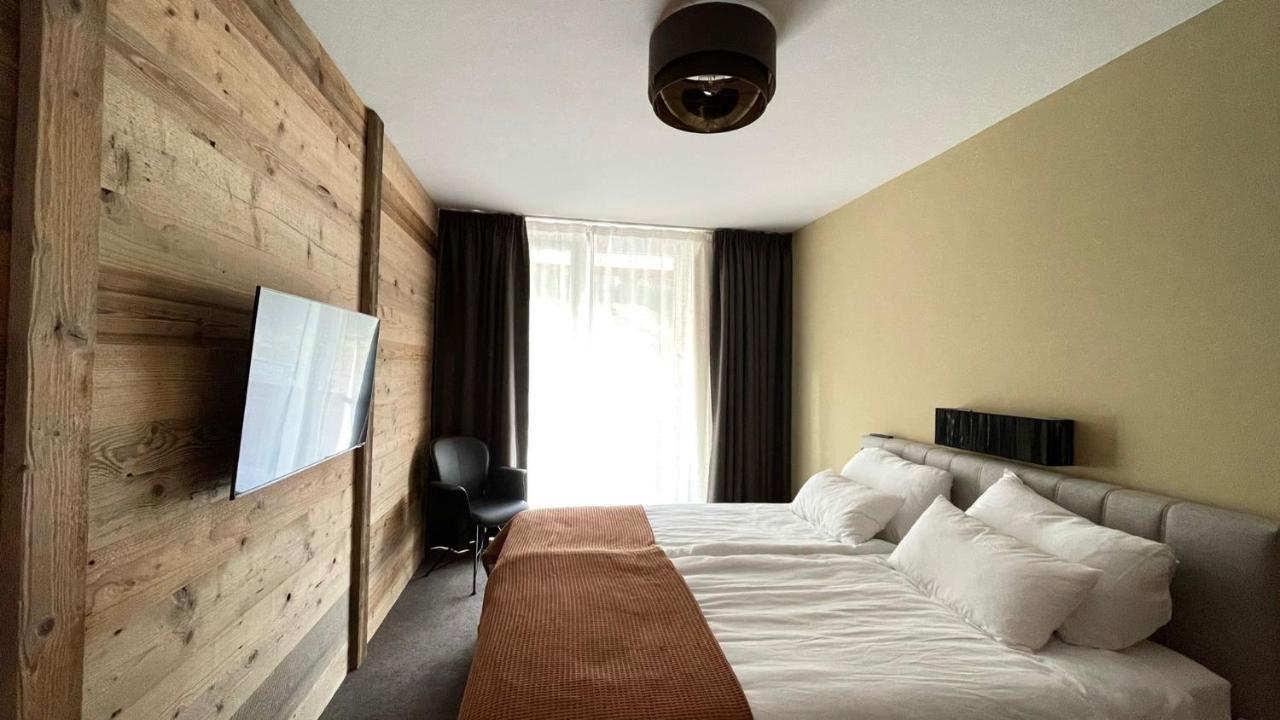 Golden Peak Apartment ซังคท์อันทอนอัมอาร์ลแบร์ก ภายนอก รูปภาพ